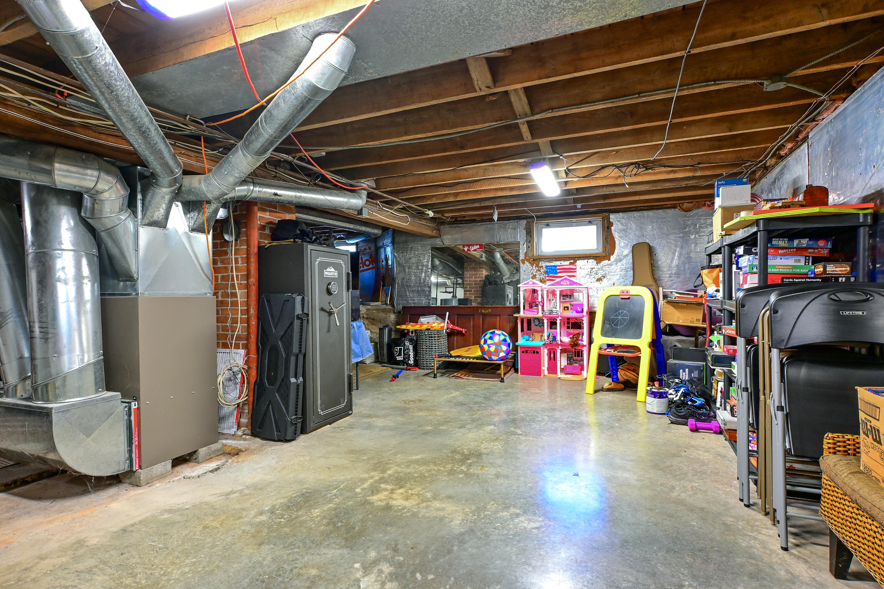 24 Western Avenue Auburn ME 04210