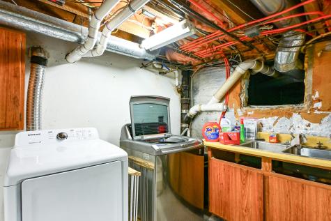 24 Western Avenue Auburn ME 04210