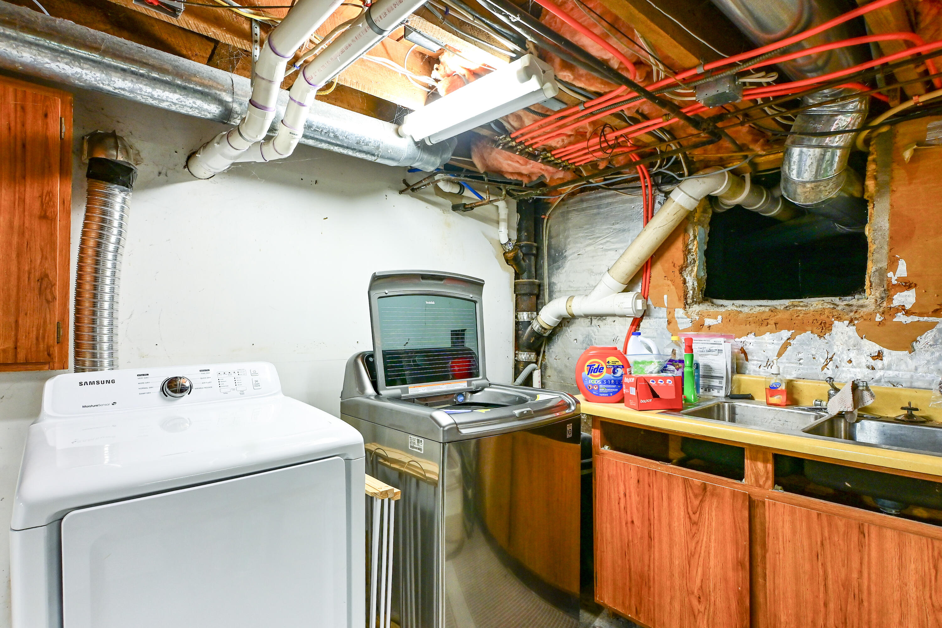 24 Western Avenue Auburn ME 04210