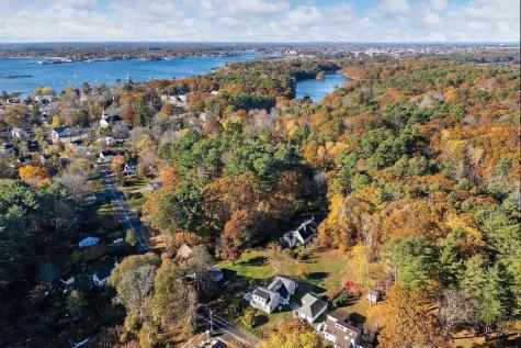 15 Foyes Lane Kittery ME 03905