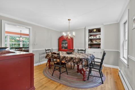 12 Presidential View Raymond ME 04071