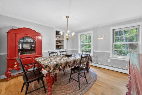 12 Presidential View Raymond ME 04071