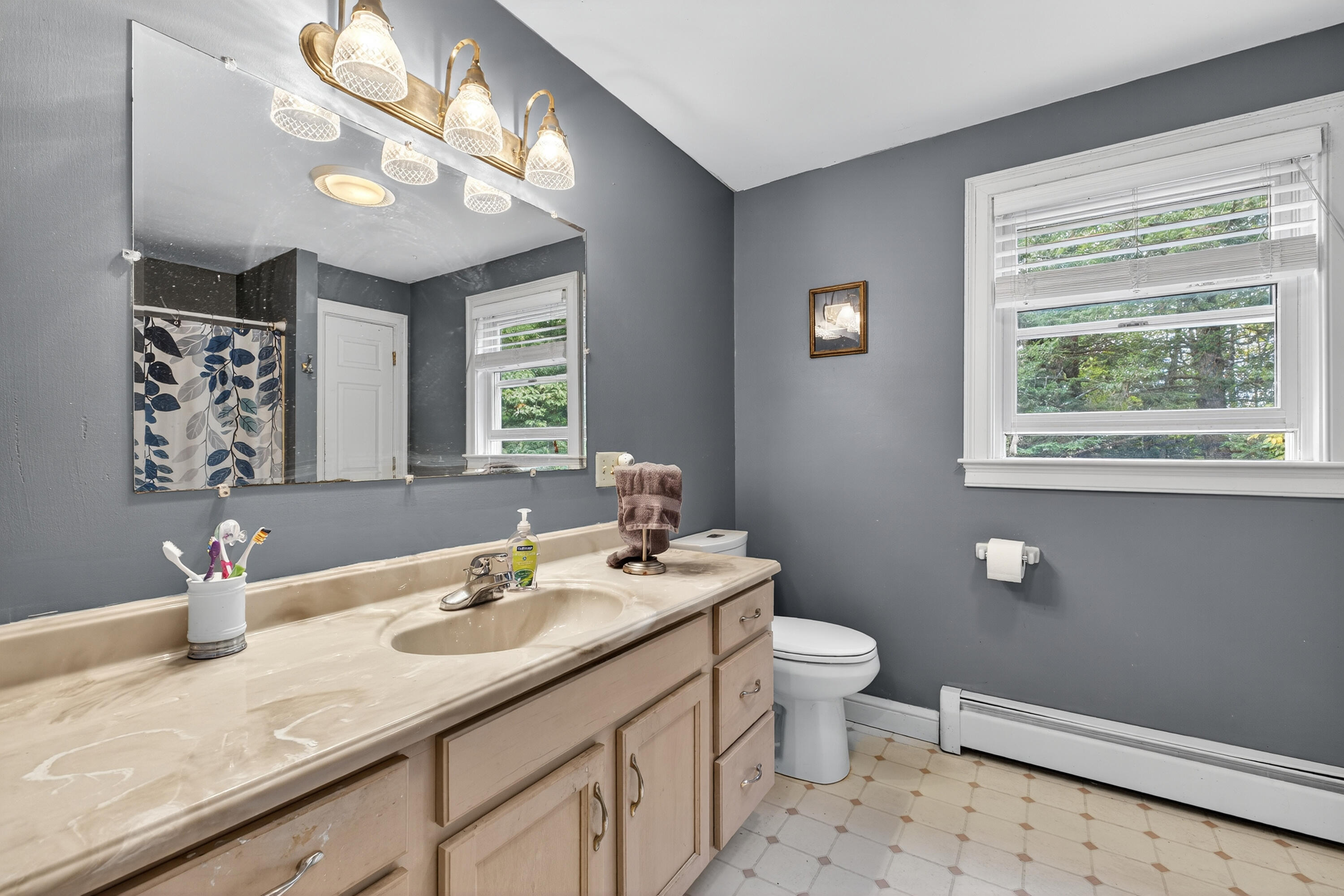 12 Presidential View Raymond ME 04071