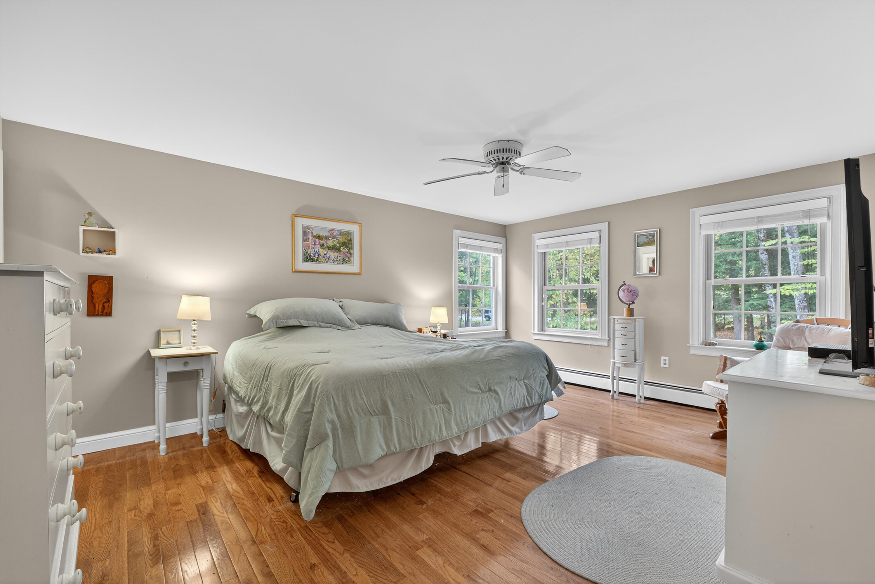 12 Presidential View Raymond ME 04071