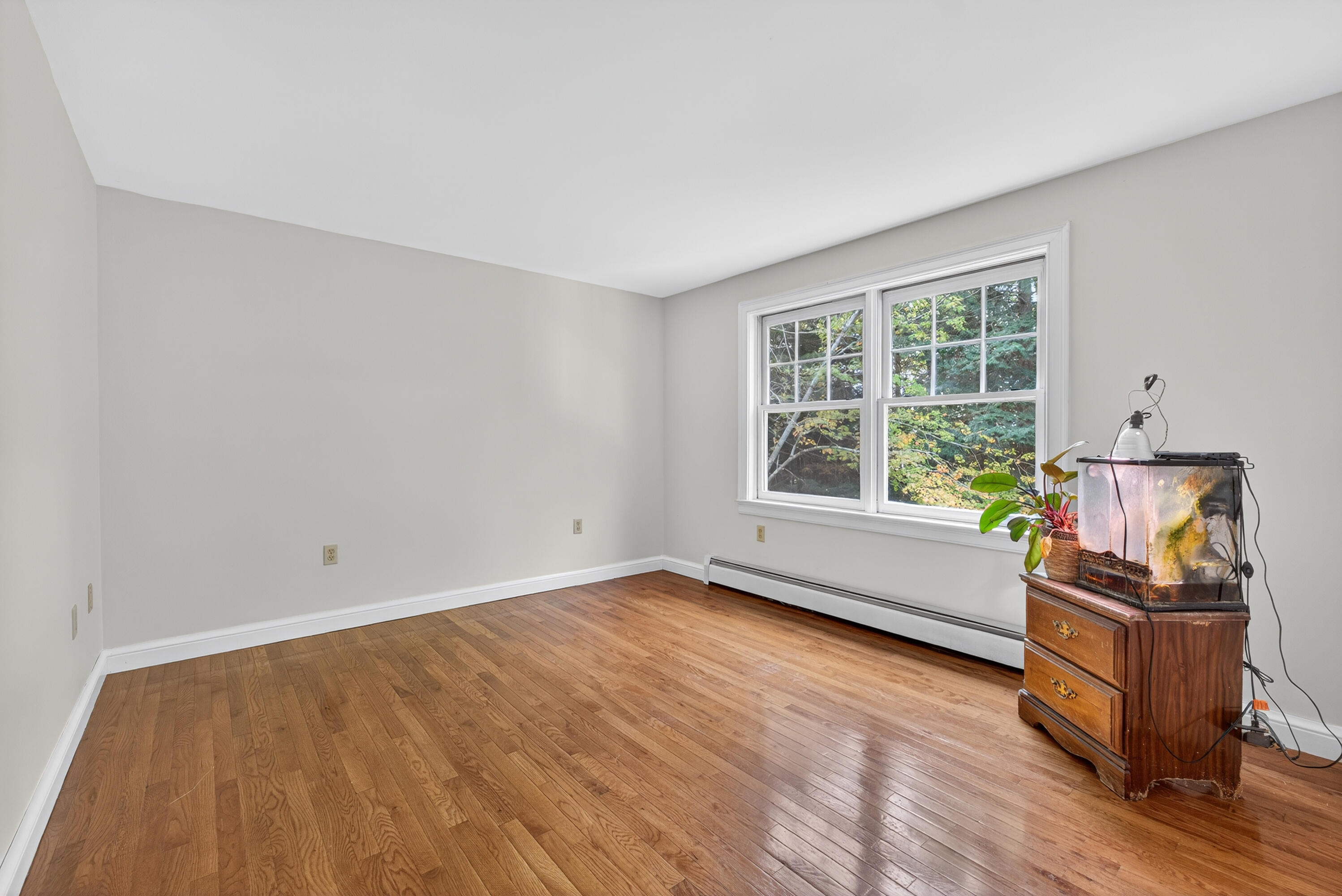 12 Presidential View Raymond ME 04071