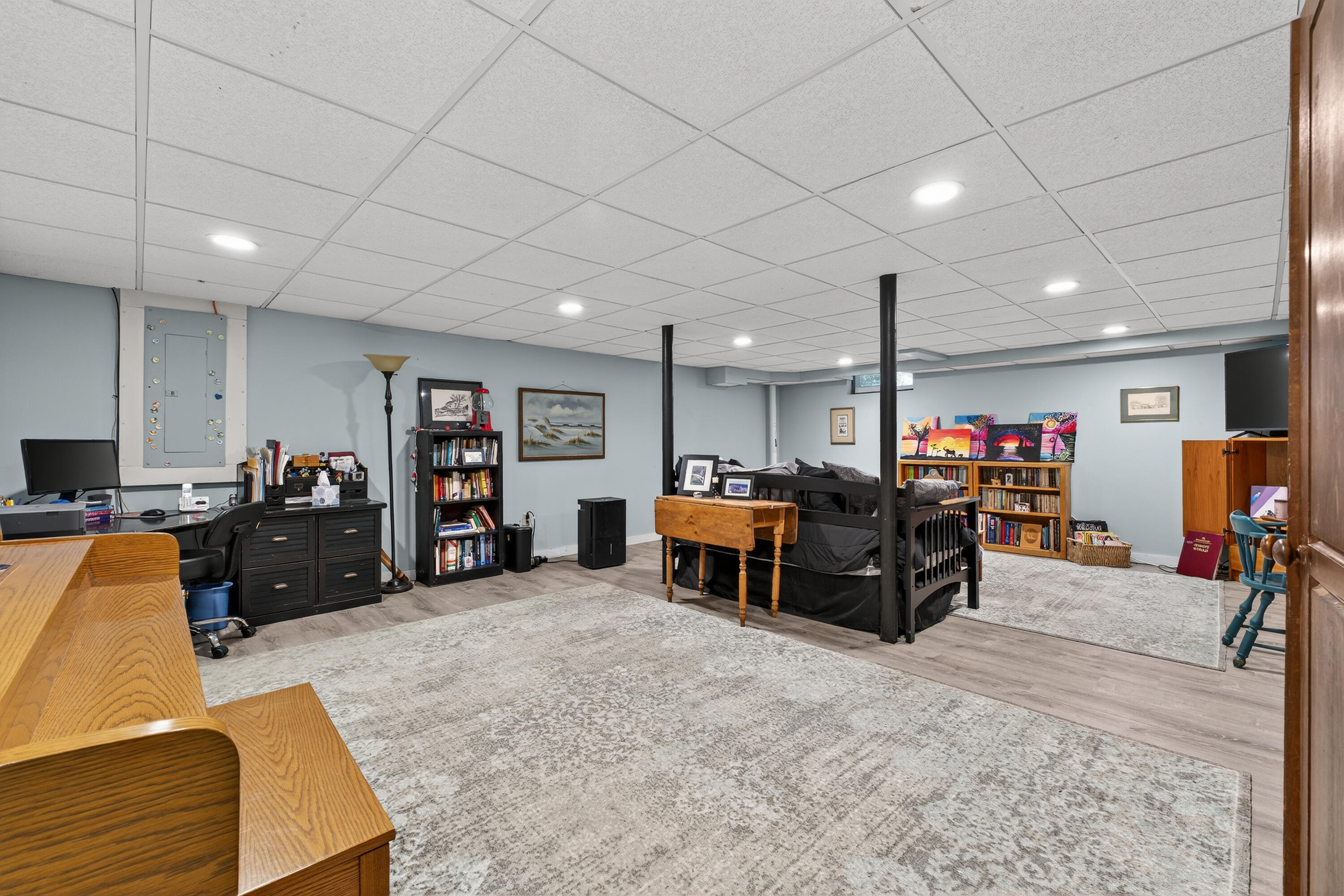 12 Presidential View Raymond ME 04071