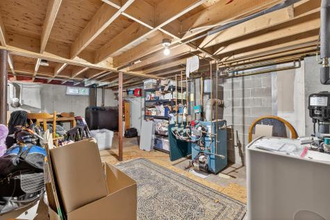 12 Presidential View Raymond ME 04071