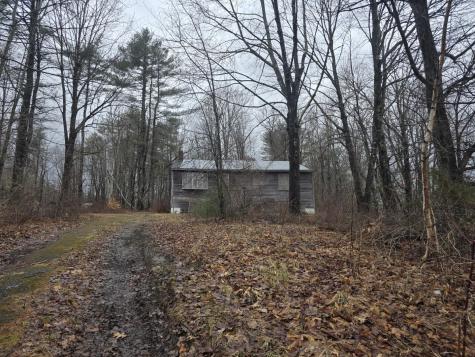 12 Middle Jam Road Gorham ME 04038