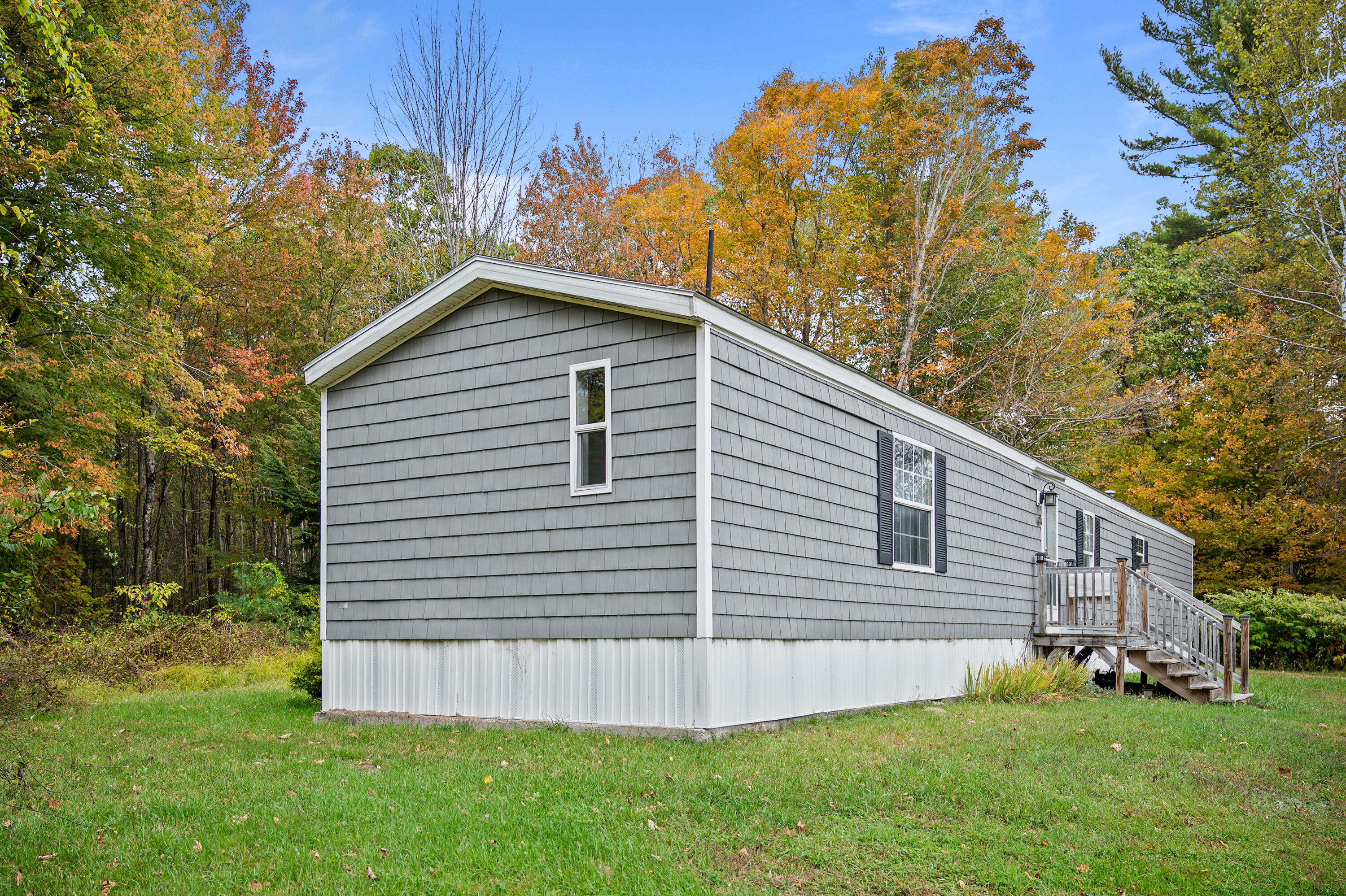 618 Chadbourne Road NW Standish ME 04084