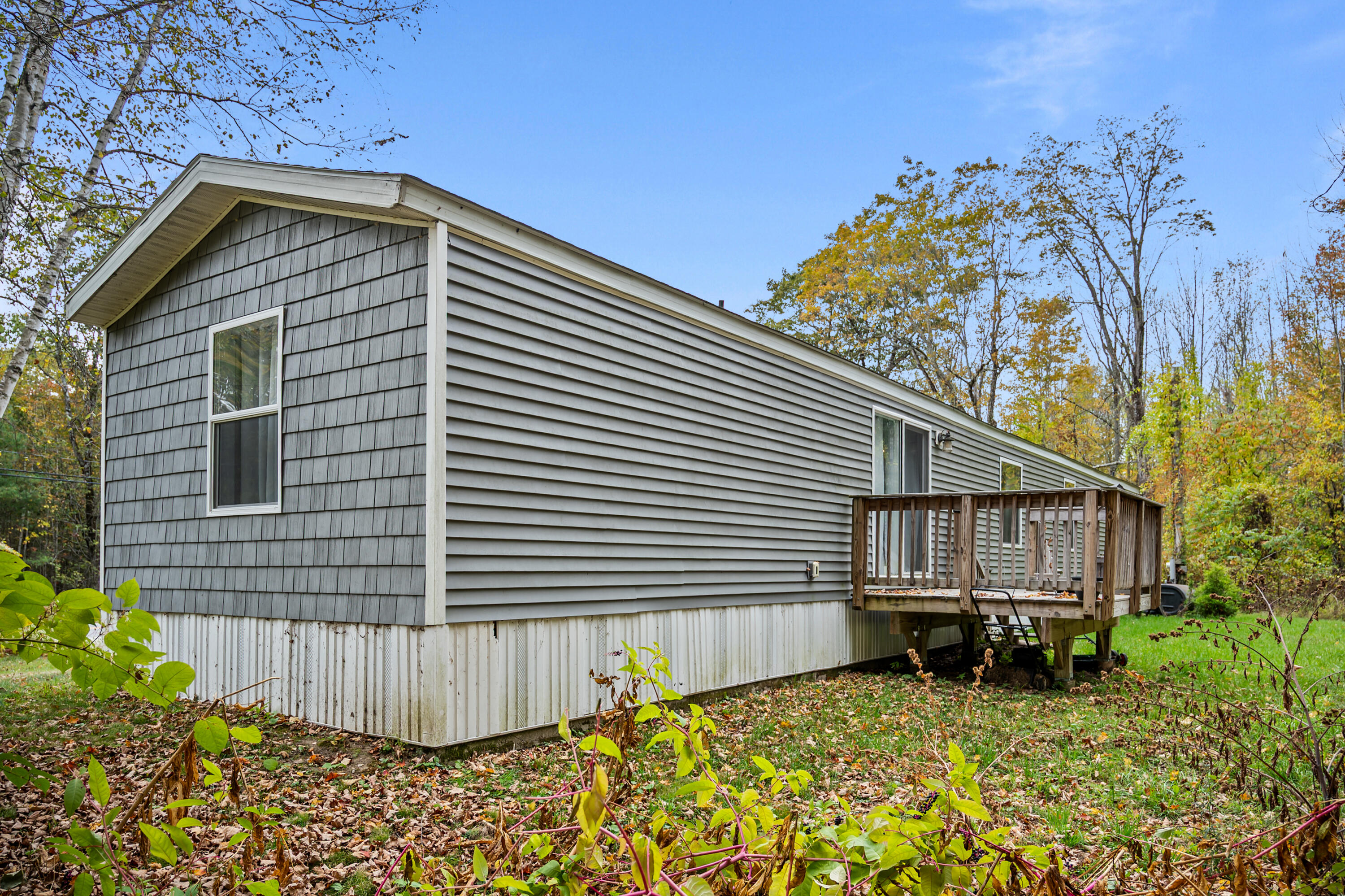 618 Chadbourne Road NW Standish ME 04084