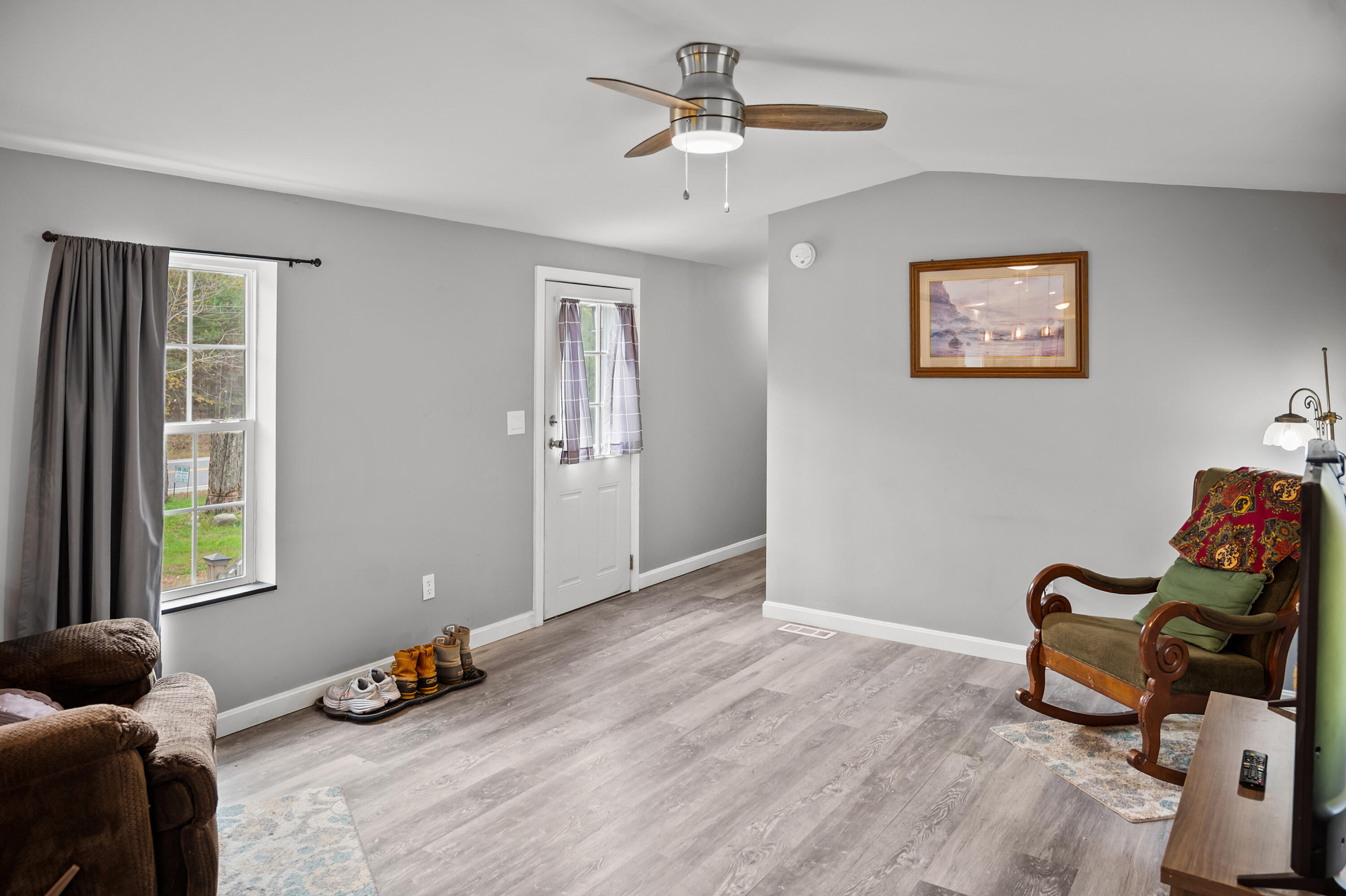 618 Chadbourne Road NW Standish ME 04084