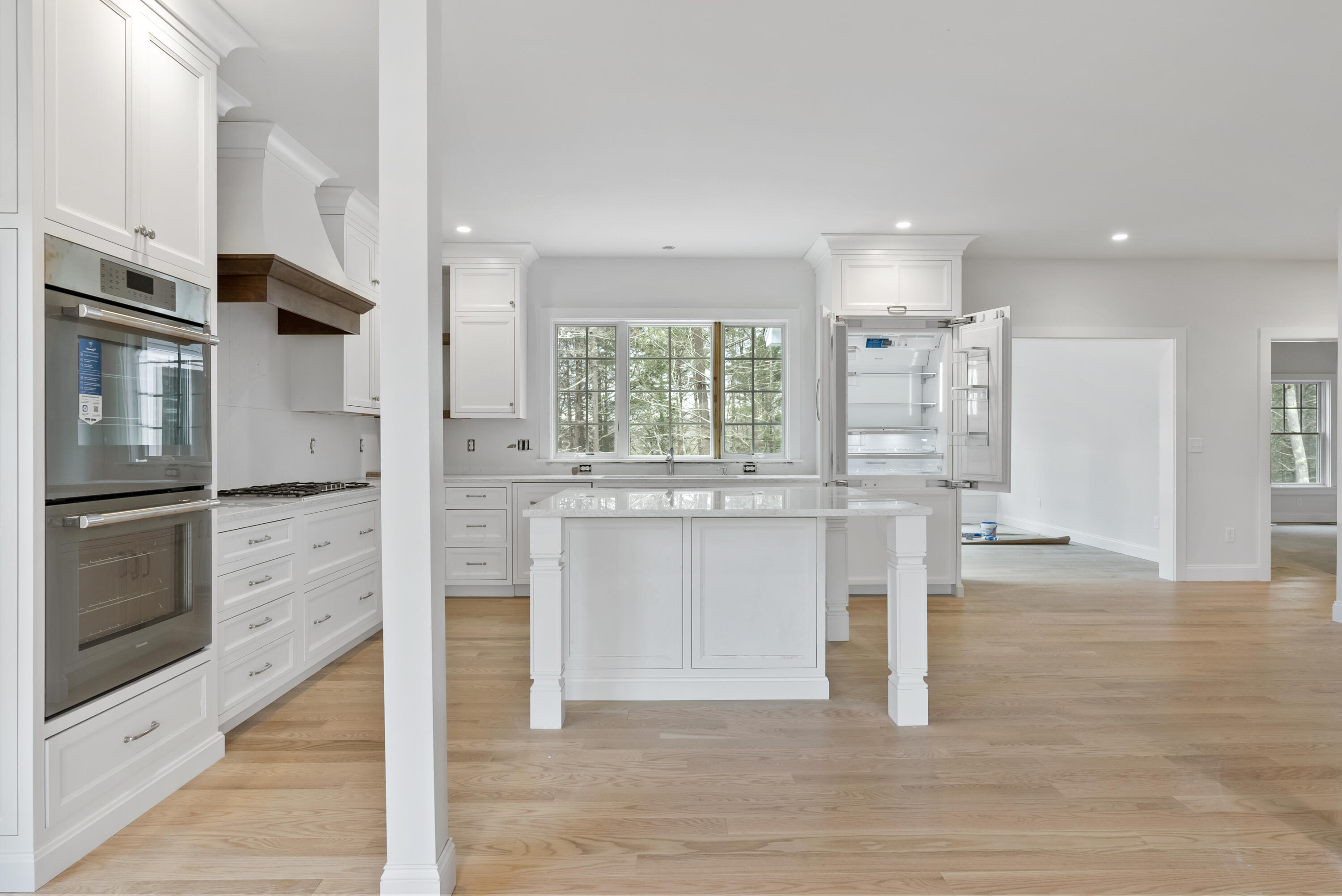4 Zoe's Way York ME 03909