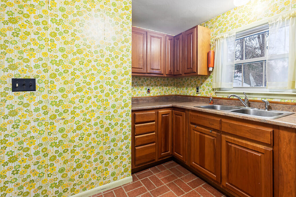 5 Mayfair Street Augusta ME 04330