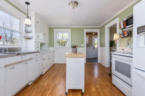 25 Gleckler Road Portland ME 04103