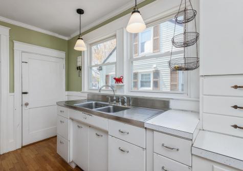25 Gleckler Road Portland ME 04103