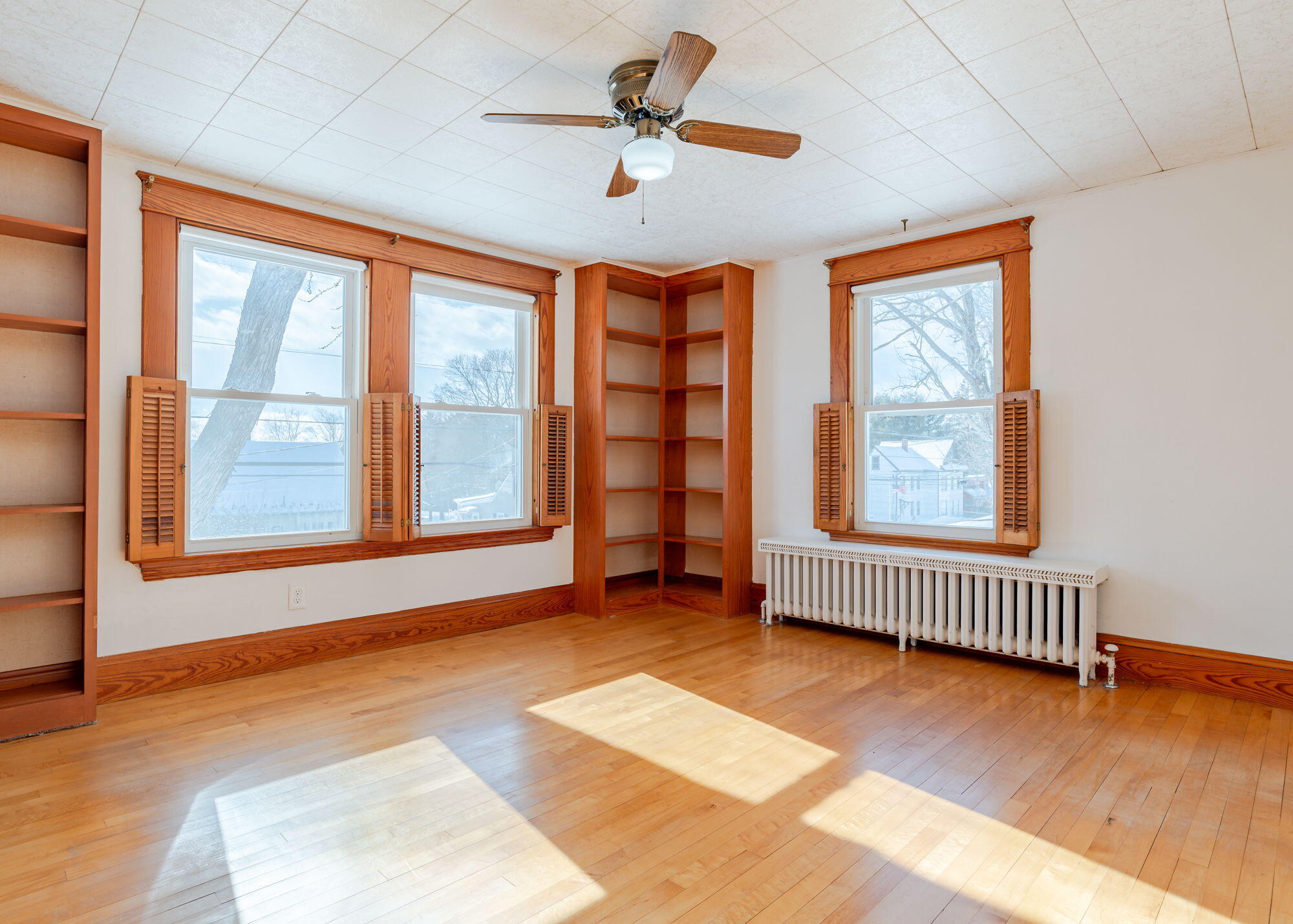 223 Lake Street Auburn ME 04210