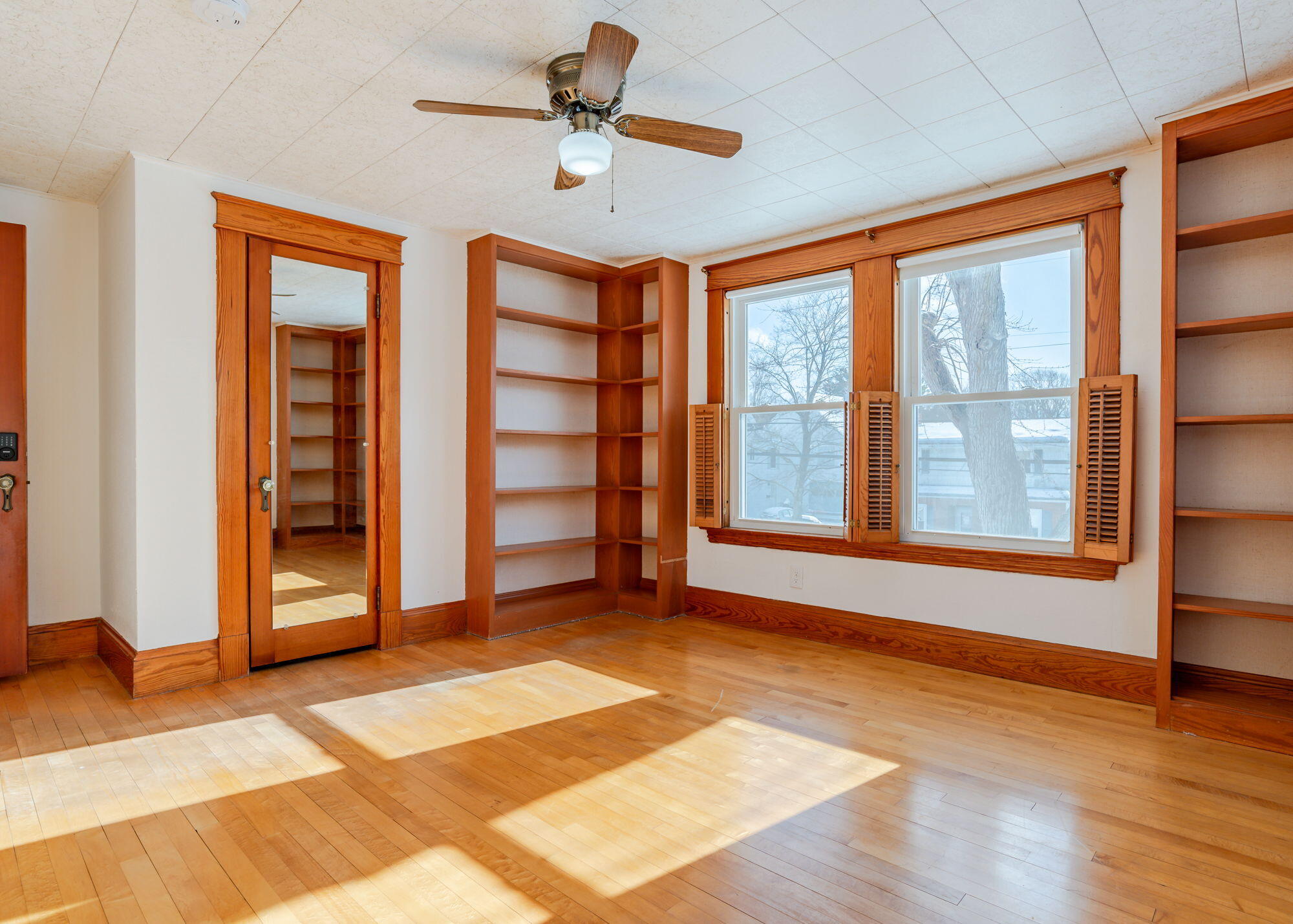 223 Lake Street Auburn ME 04210