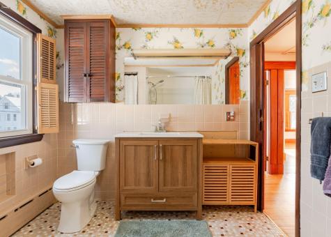 223 Lake Street Auburn ME 04210