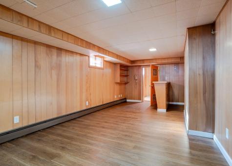 223 Lake Street Auburn ME 04210