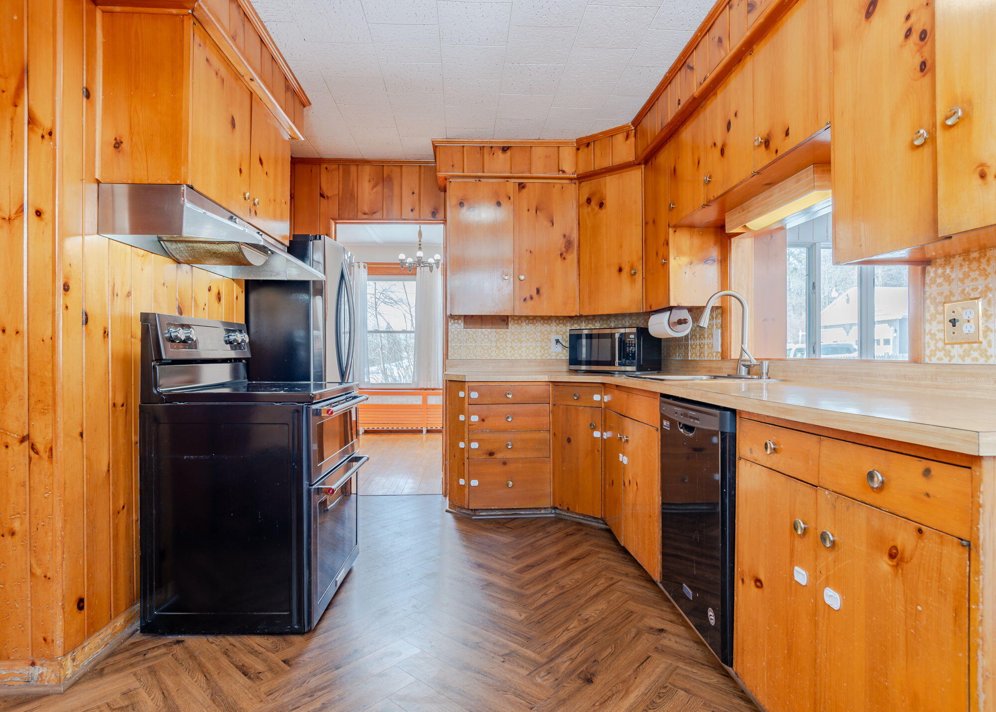 223 Lake Street Auburn ME 04210