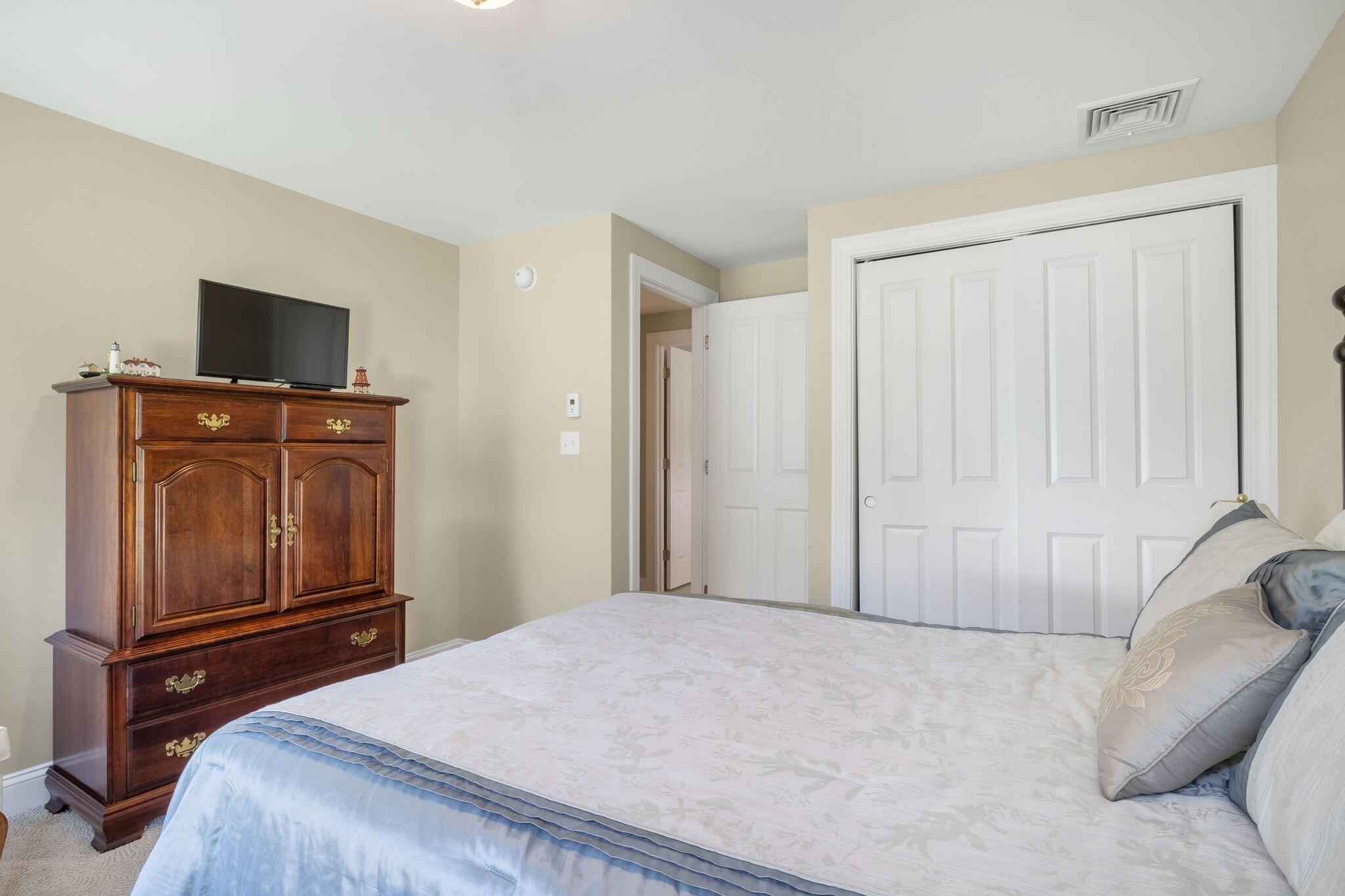 10 Lexington Drive Kennebunk ME 04043