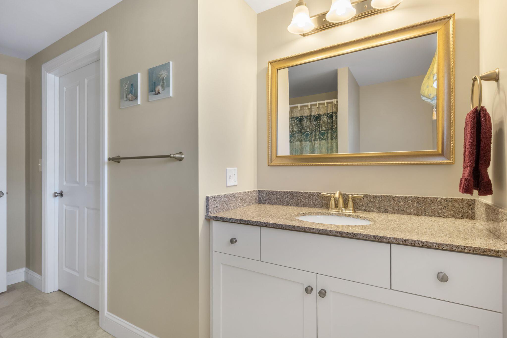 10 Lexington Drive Kennebunk ME 04043