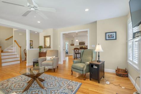 10 Lexington Drive Kennebunk ME 04043