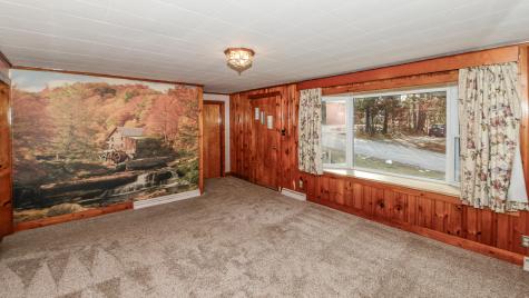 1 Caton Road Raymond ME 04071