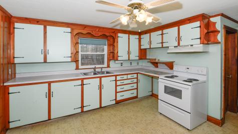 1 Caton Road Raymond ME 04071