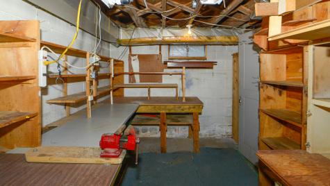 1 Caton Road Raymond ME 04071