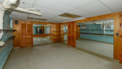 1 Caton Road Raymond ME 04071