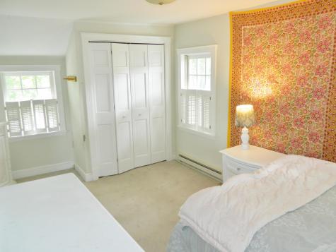 53 Pleasant Hill Road Falmouth ME 04105