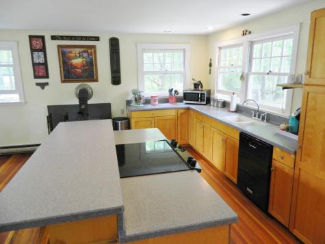 53 Pleasant Hill Road Falmouth ME 04105