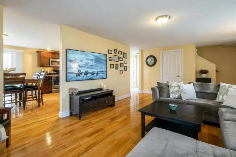 43 Kennard Street Westbrook ME 04092