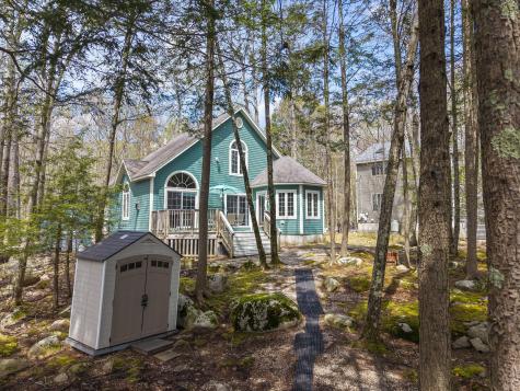 188 Ridge Road Frye Island ME 04071