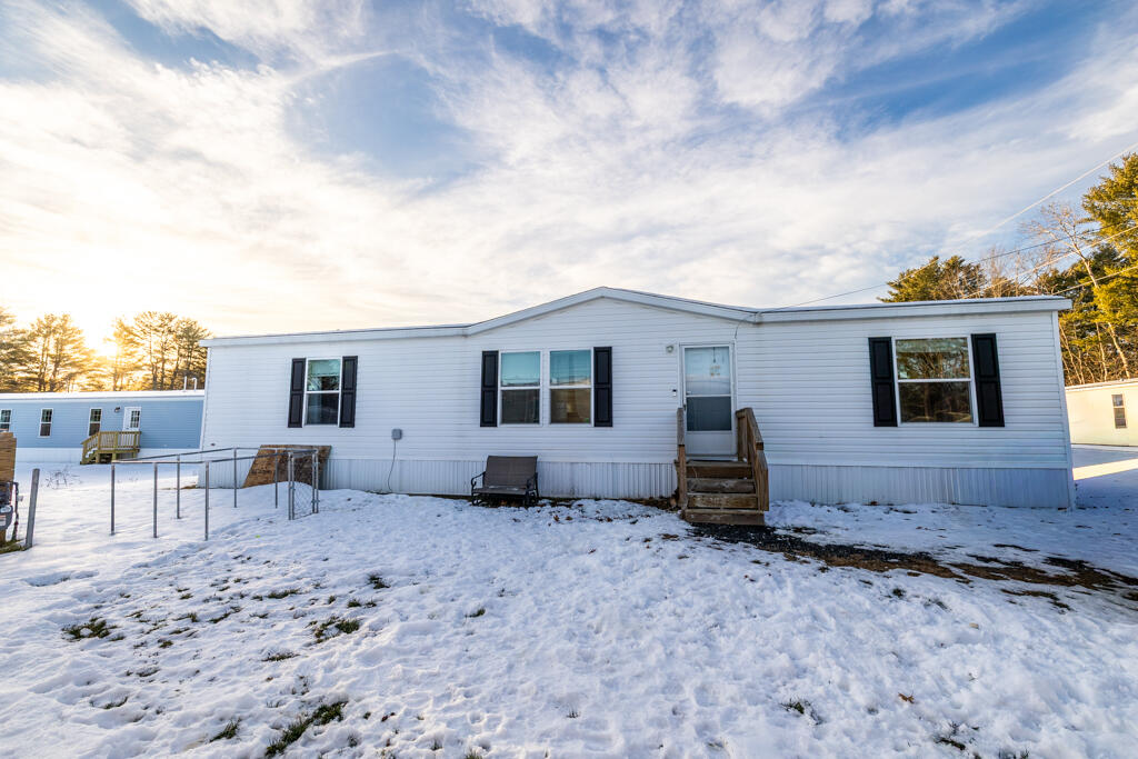 22 Amelia Lane Waterville ME 04901