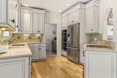 10 Driftwood Trail Wells ME 04090