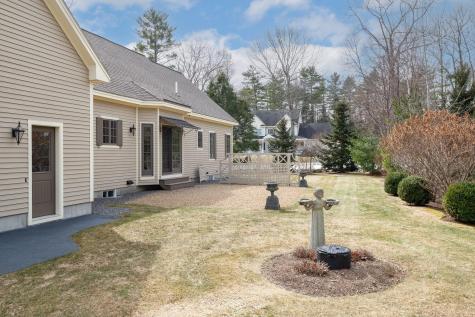 10 Driftwood Trail Wells ME 04090