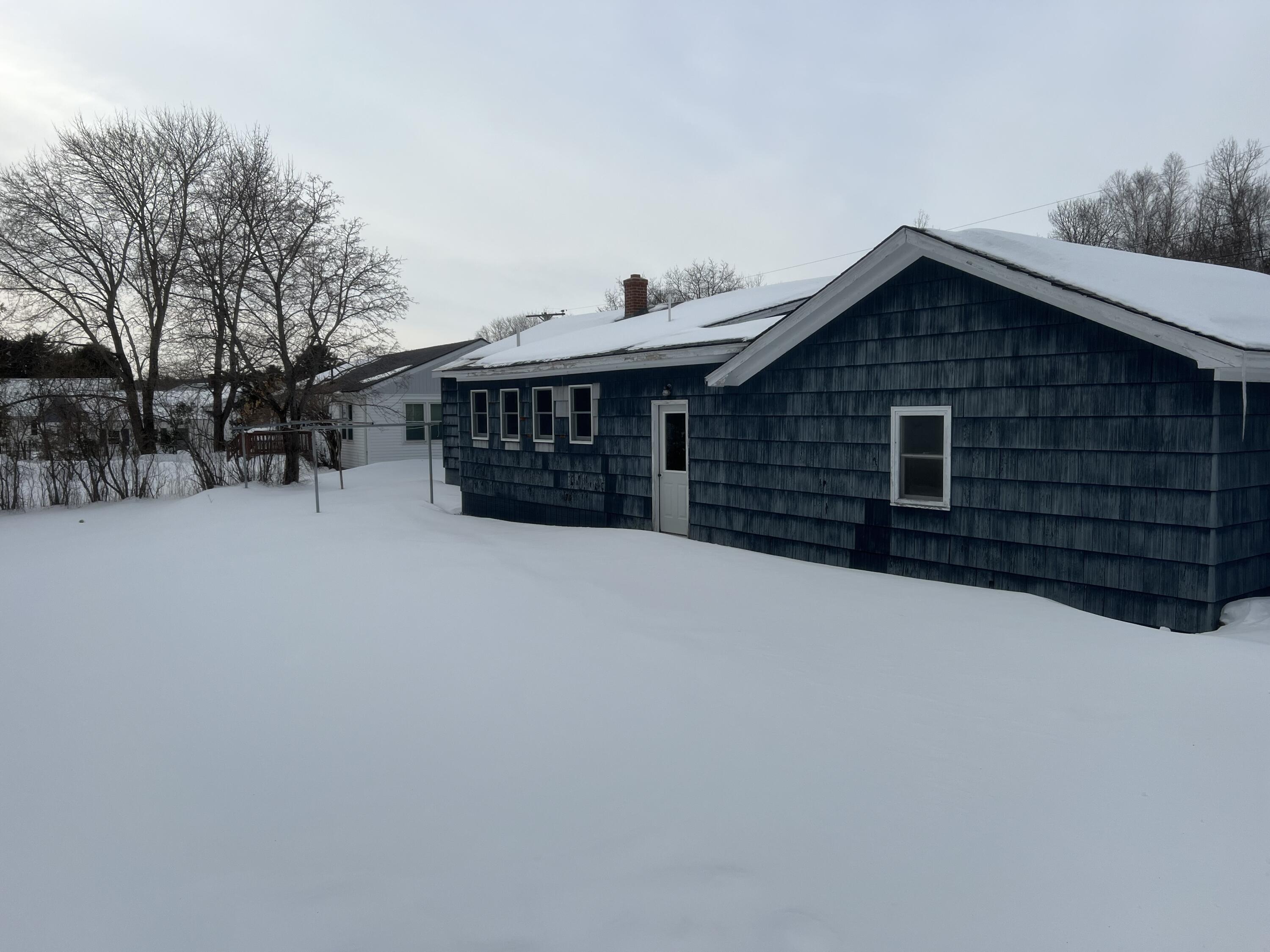 44 Winter Street Millinocket ME 04462