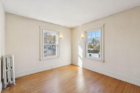 54 Read Street Portland ME 04103