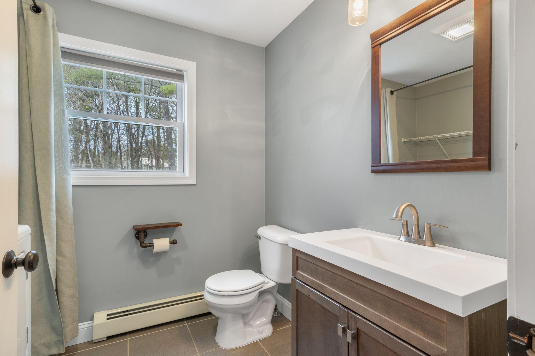 74 Arlington Avenue Westbrook ME 04092