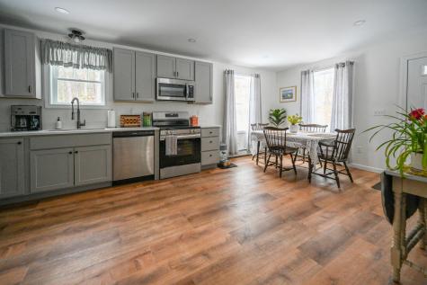 84 Harbor View Road Limerick ME 04048