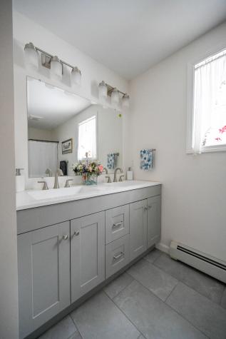 84 Harbor View Road Limerick ME 04048