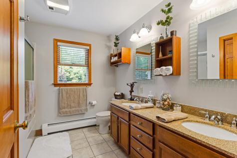 18 Wedgewood Drive Oakland ME 04963