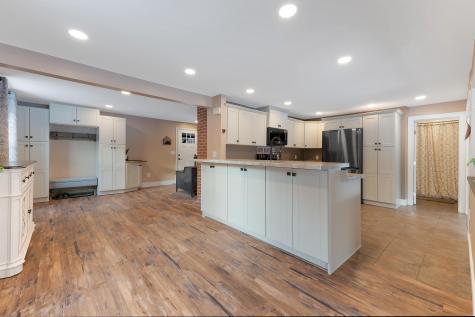 1295 Long Plains Road Buxton ME 04093