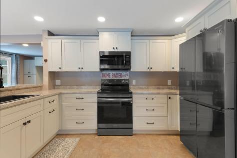 1295 Long Plains Road Buxton ME 04093