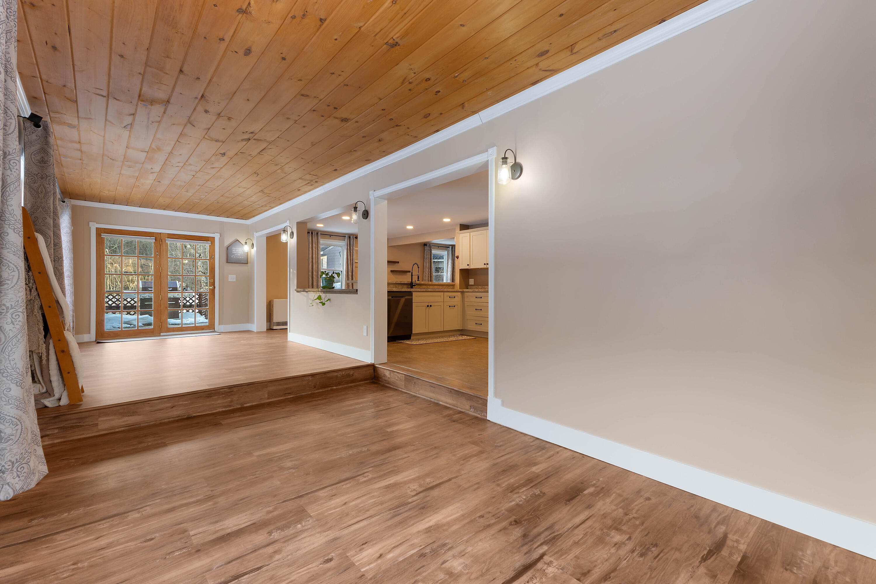 1295 Long Plains Road Buxton ME 04093