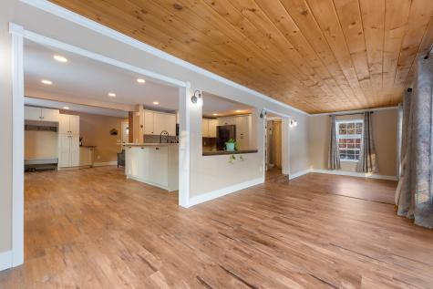 1295 Long Plains Road Buxton ME 04093