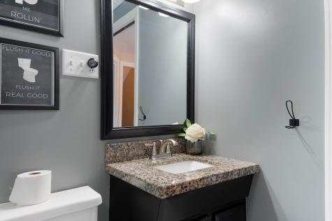 1295 Long Plains Road Buxton ME 04093