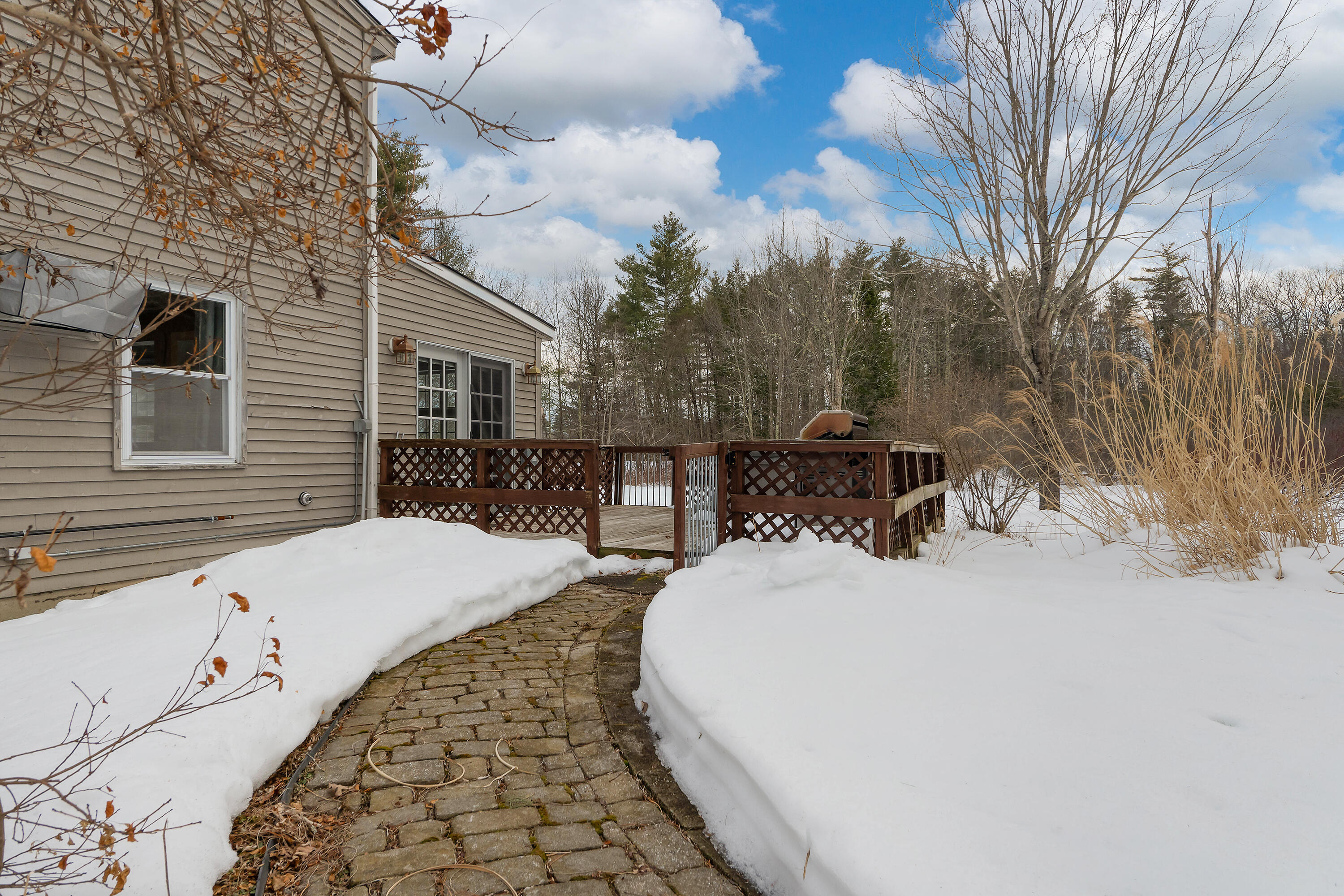 1295 Long Plains Road Buxton ME 04093